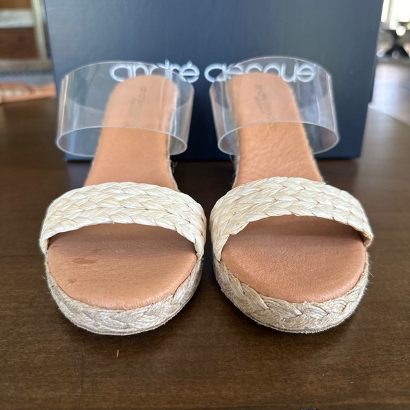 André Assous Anfisa Espadrille Clear Wedge Raffia Sandals Shoes Size 7 / 8 NEW - Picture 2 of 8